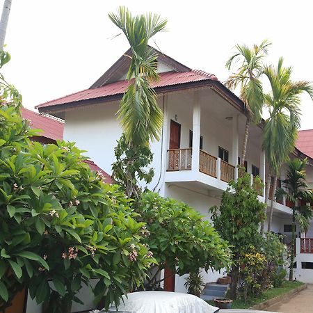 Hotel Palmhouse à Mae Hong Son Extérieur photo